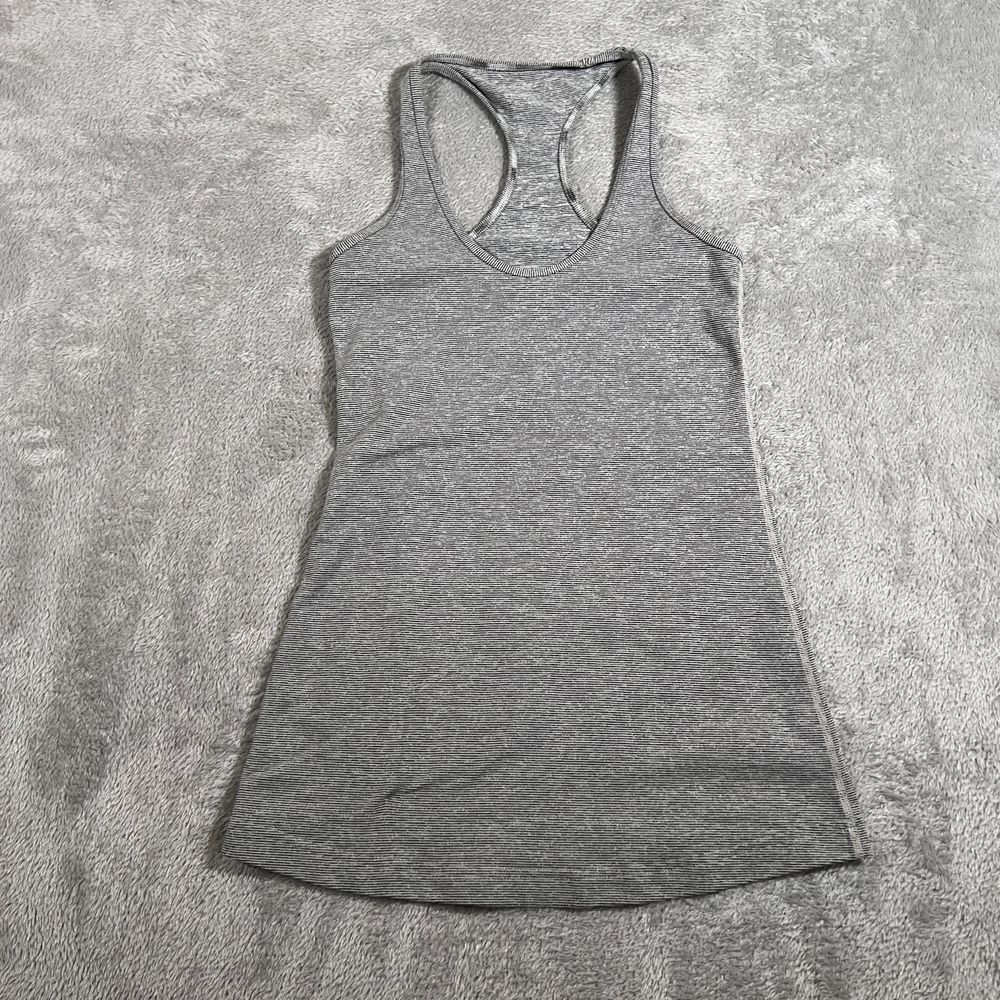 Lululemon Womens Tank Top Size 6 Heathered Gray Yoga Athletic